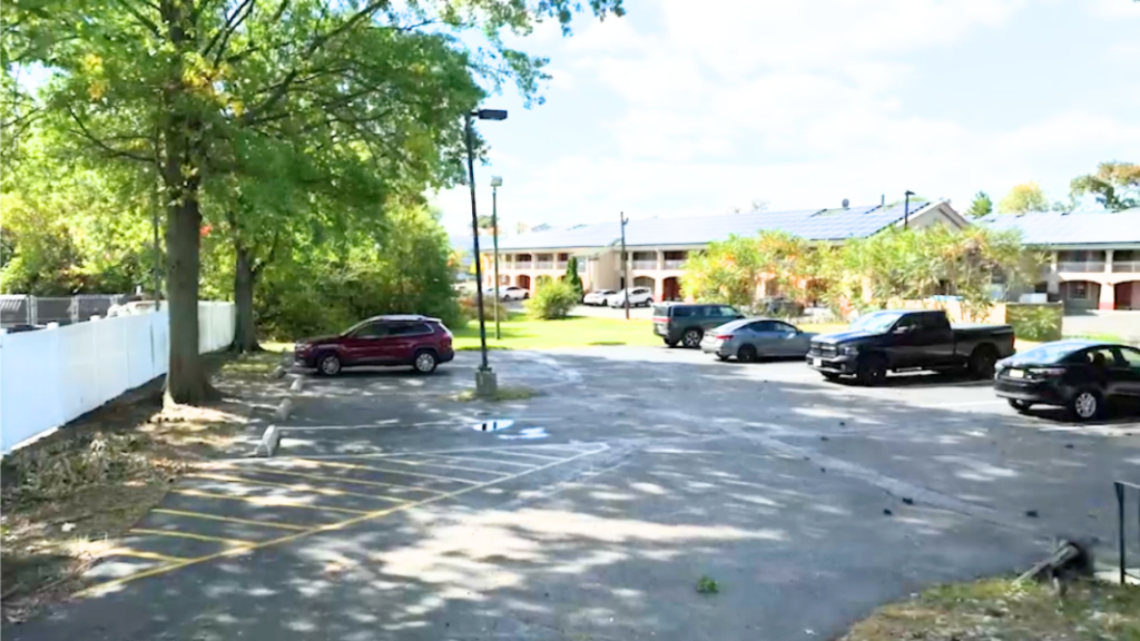 rear parking lot mount laurel